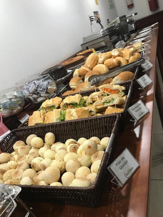 Hotel Garrafao - Localizado No Centro Comercial De Boituva - Sp Dış mekan fotoğraf